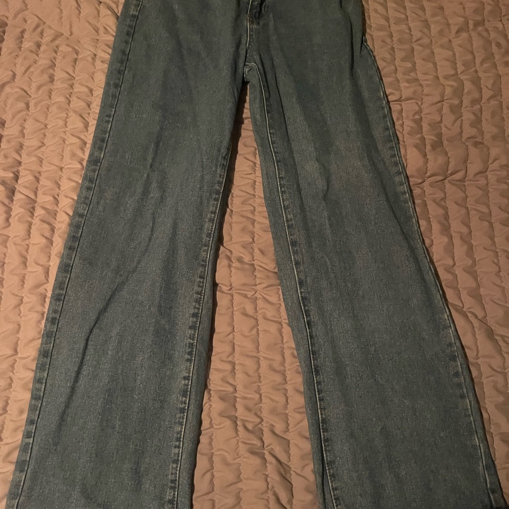 SHEIN Women's Straight Leg Jeans in Blue